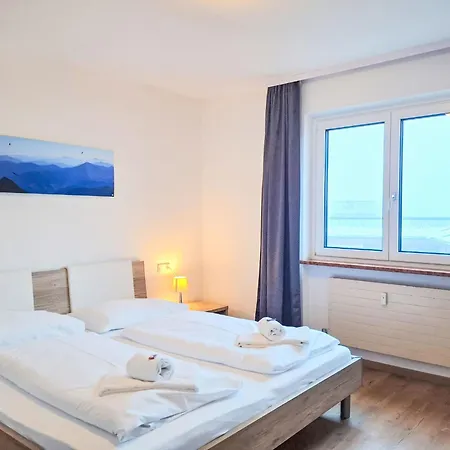 Linda By Interhome Zell am See