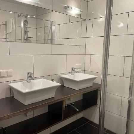 Apartment Linda By Interhome דירה צל-אם-זי