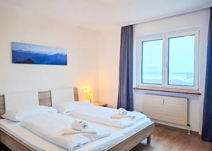 Linda By Interhome Zell am See